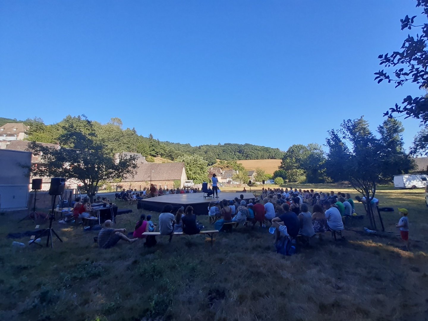 Concerto pour un plateau nu
